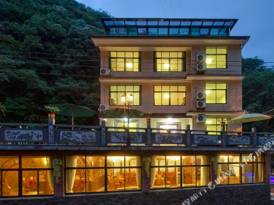 Xianglong Inn - carbon neutral hotel in Unknown City