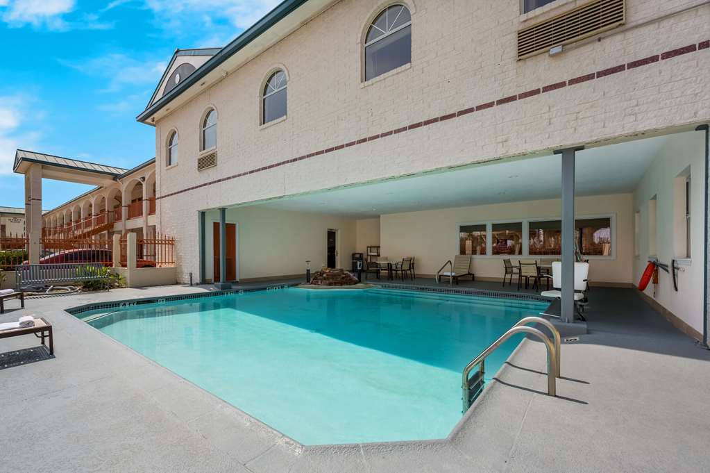 Quality Inn & Suites Houston Northwest Cypress - photo 32