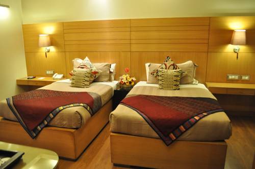 Justa Panchsheel Park