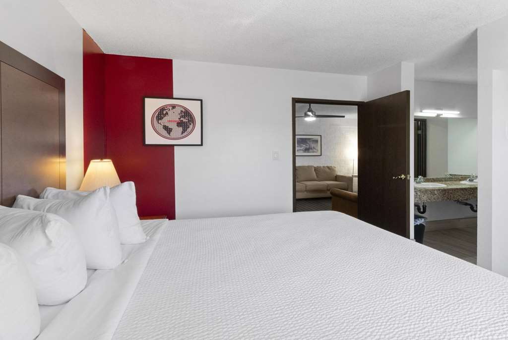 Ramada by Wyndham Richfield UT I 70 - photo 19