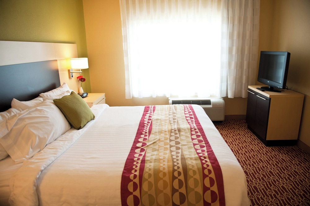 TownePlace Suites by Marriott Mooresville - photo 23
