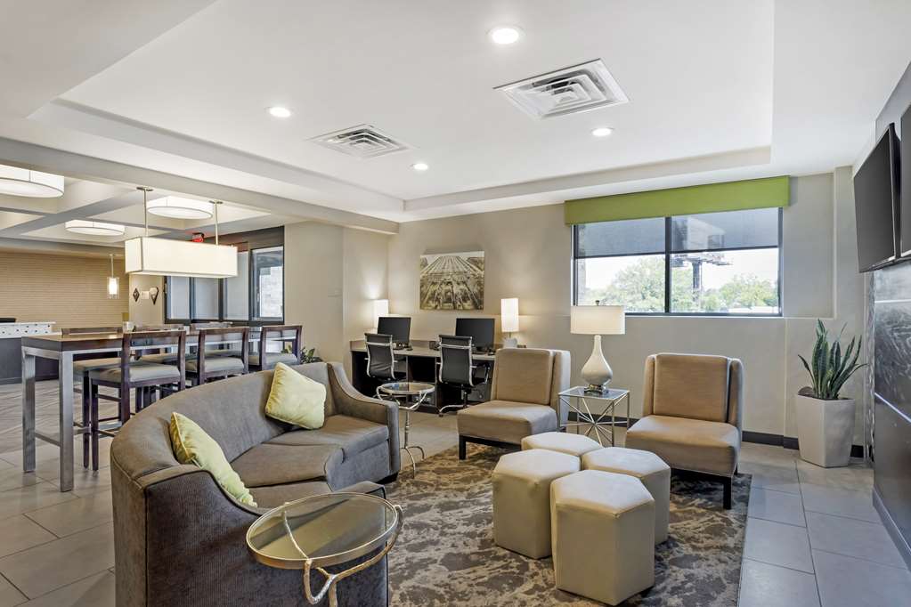 Best Western Plus Philadelphia Pennsauken Hotel - photo 9