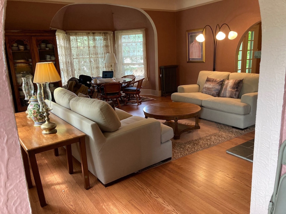 Ludington Blue Spruce Inn - photo 20