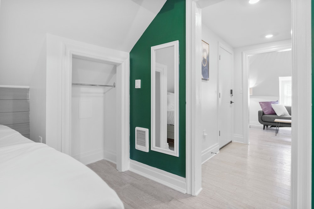 1BR Capital Hotel Stay - photo 3