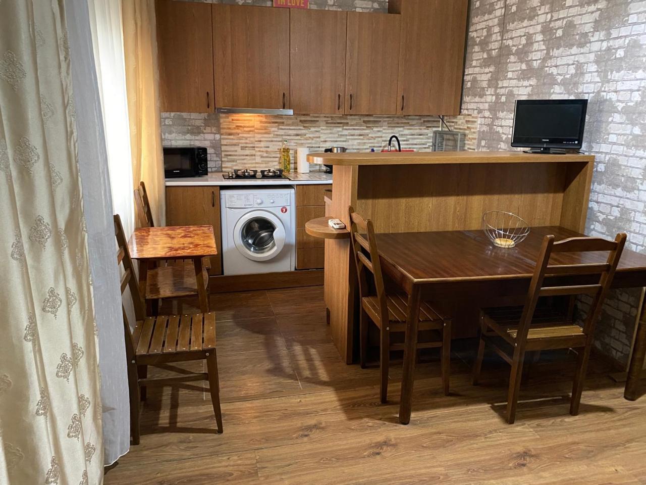 Verikuna's Apartment