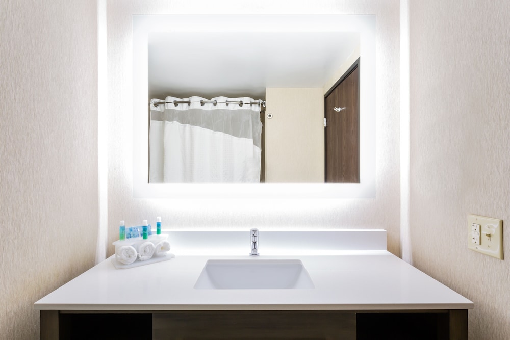 Holiday Inn Express Princeton by IHG - photo 22