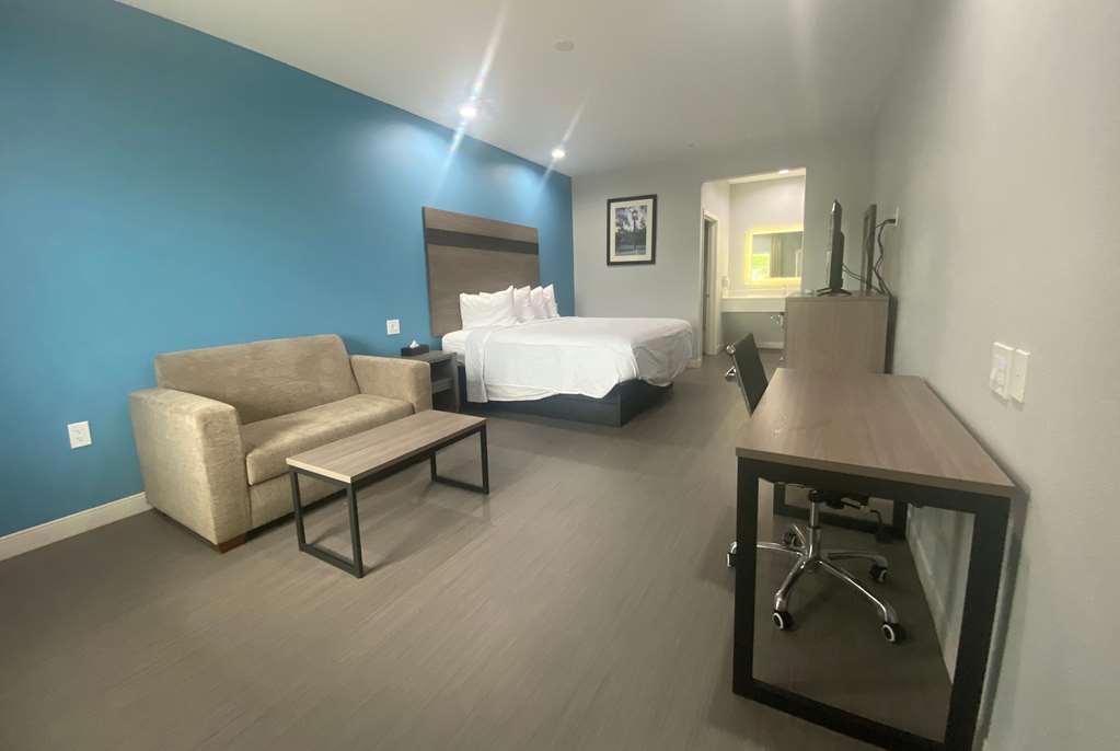 Baymont by Wyndham Freeport Texas - photo 14