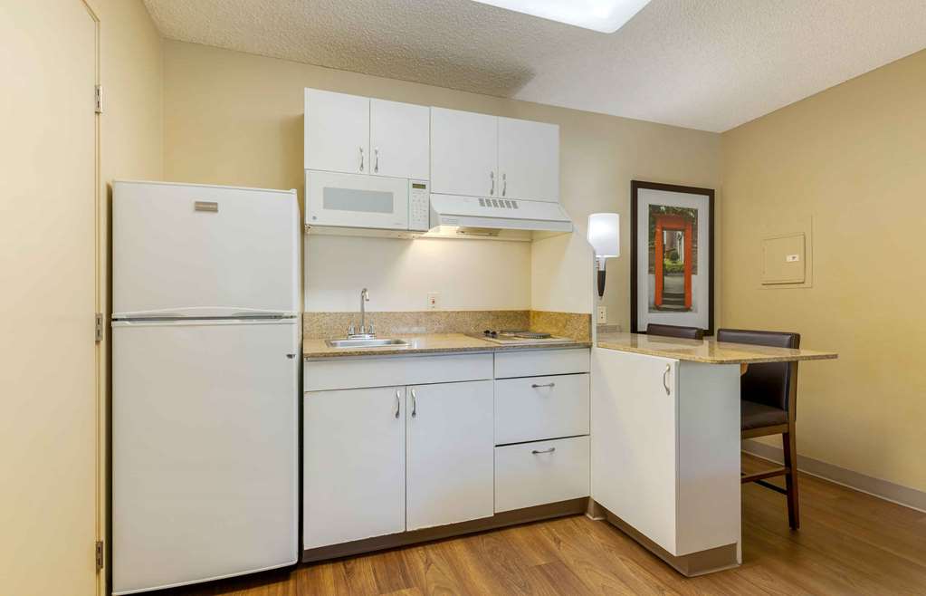 Extended Stay America Suites Portland Tigard - photo 25