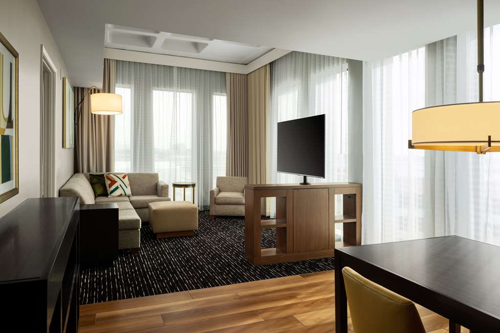Hyatt Place LAX Century Blvd - photo 34
