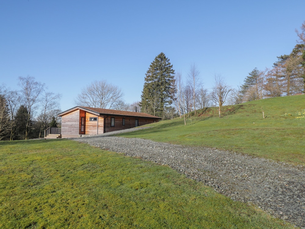 Tarn Lodge — 4-Star Luxury Hotel in Windermere, United Kingdom