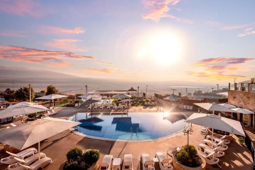 Briaa Hotel - carbon neutral hotel in Unknown City