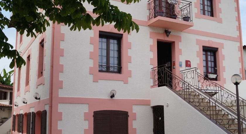 Hôtel Les Mimosas - last minute hotel in Arcachon
