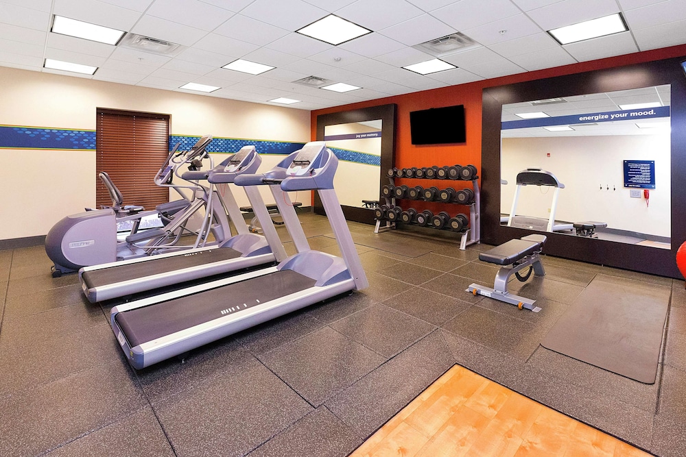 Hampton Inn Waynesburg - photo 42