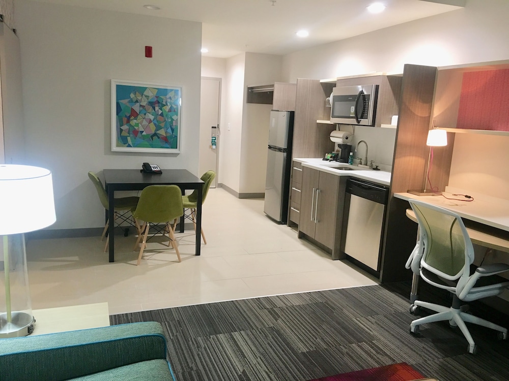 Home2 Suites by Hilton Lake Charles LA - photo 21