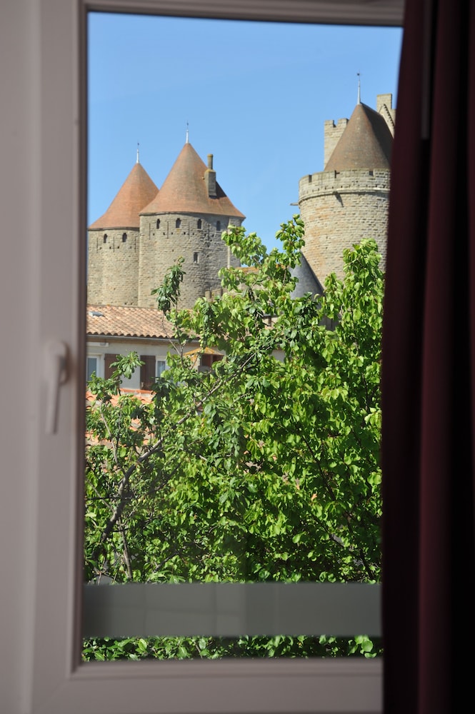 Hotel Espace Cité in Carcassonne, France