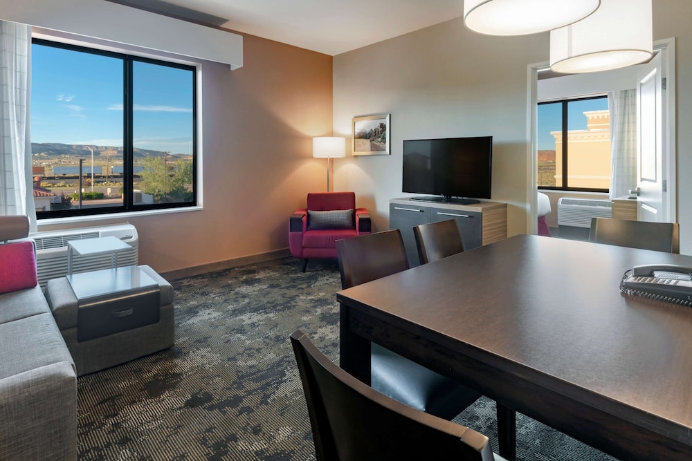 TownePlace Suites by Marriott Gallup - photo 10
