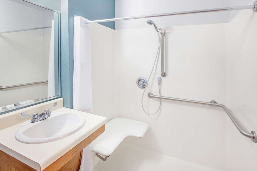 WoodSpring Suites Harlingen - photo 12