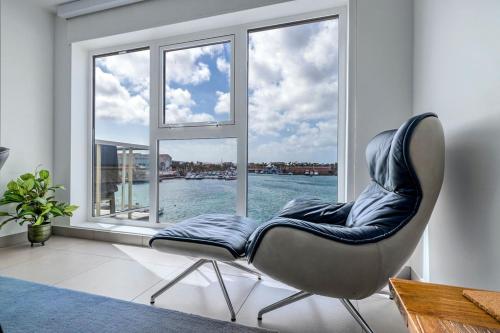 Luxurious Ocean Front Condo With Sunset Views 2 bed 2 bath — 4-Star Luxury Hotel in Oranjestad, Aruba
