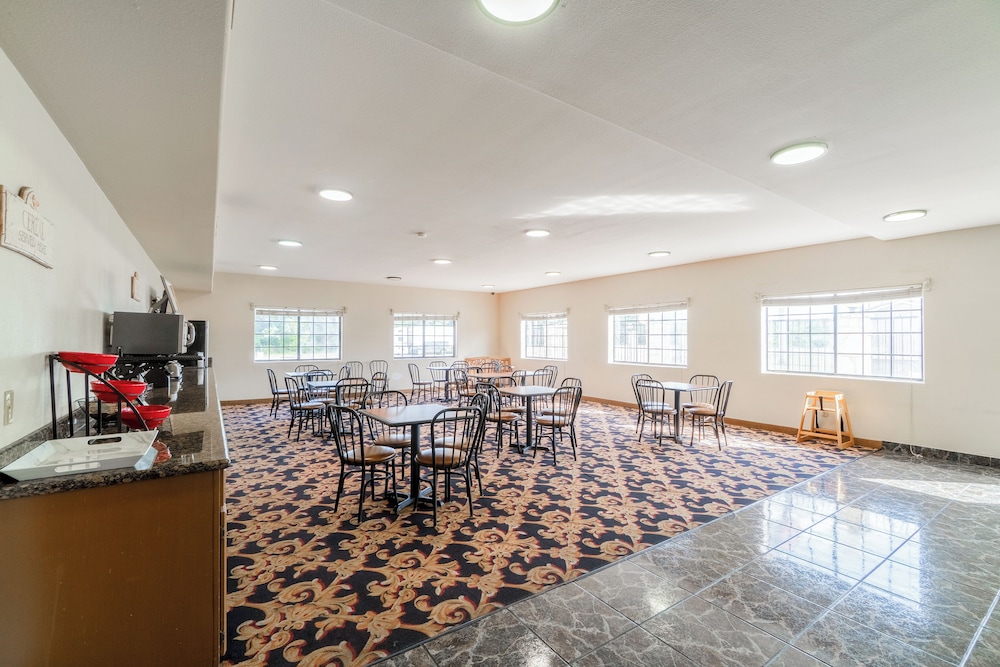 Texan Inn By Oyo Beeville Us 181 - photo 74