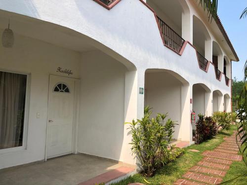 Hotel Sky & Palms in Xochitepec, Mexico
