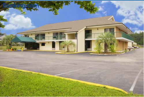 Americas Best Value Inn Tillmans Corner Mobile in Mobile, United States