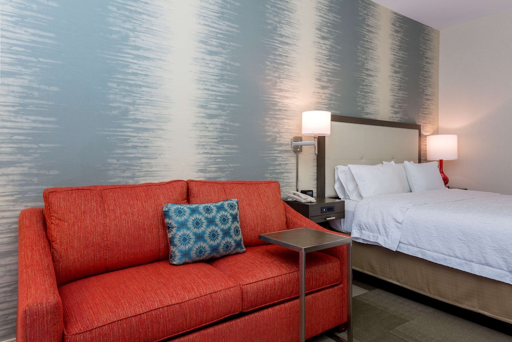 Hampton Inn Santa Barbara Goleta - photo 16