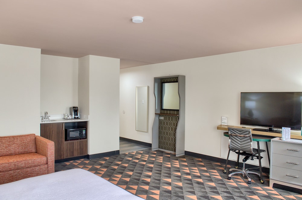 Holiday Inn Mobile West I 10 by IHG - photo 13
