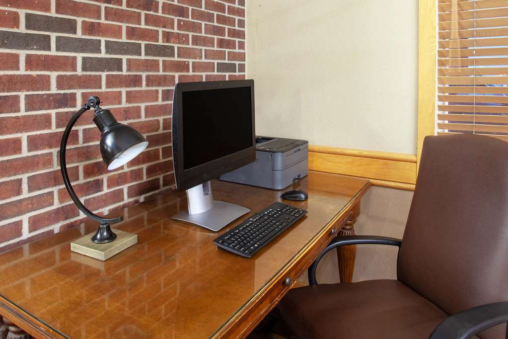 AmericInn by Wyndham Stillwater - photo 36