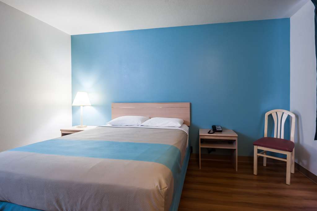 Motel 6 Seaside OR - photo 16