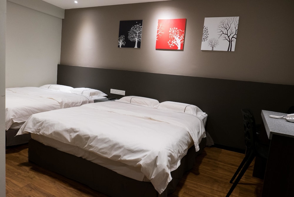 KL Guest Hotel — Ampang — photo 4