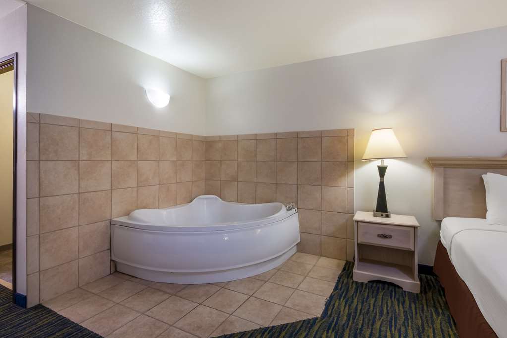 SureStay Hotel by Best Western Falfurrias - photo 25