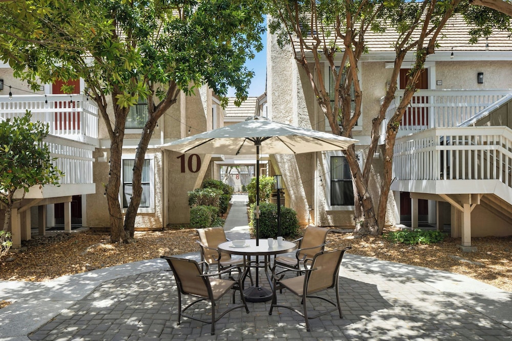 Residence Inn by Marriott Palo Alto Mountain View - photo 17