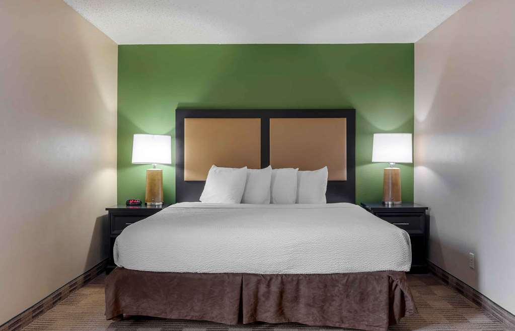 Extended Stay America Select Suites Dallas Farmers Branch - photo 40
