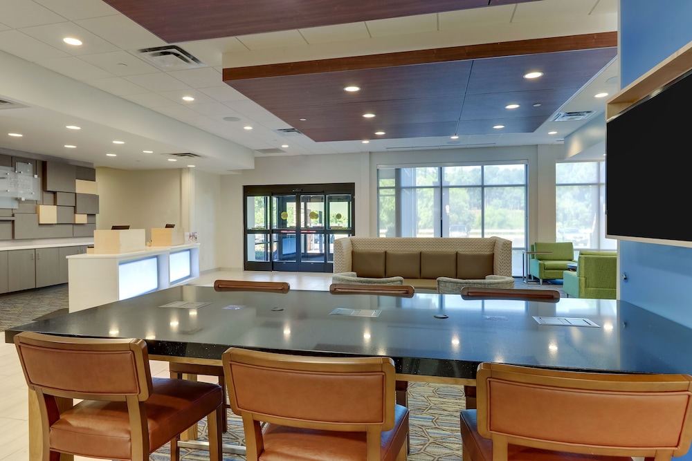 Holiday Inn Express & Suites Winston Salem Sw Clemmons by IHG - photo 4