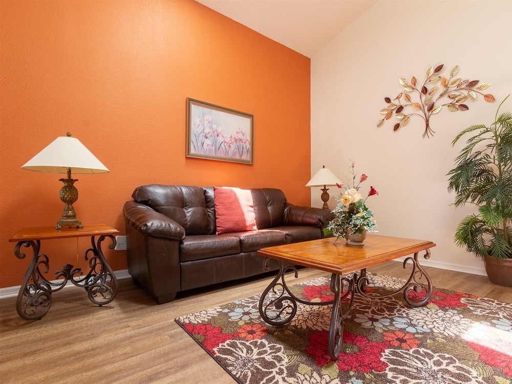 3 Bed 156 - photo 12