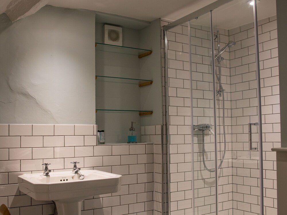 The Crown Inn — hotel in Dorchester