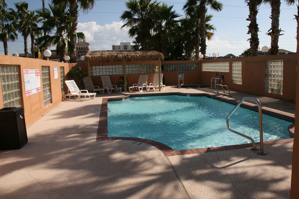 Super 8 by Wyndham South Padre Island - photo 30