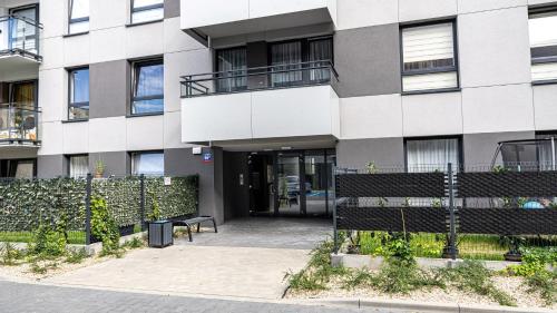 Apartment Przyfabryczny Księży Młyn Bezpłatny Garaż Klimatyzacja FV — 4-Star Luxury Hotel in Lodz, Poland