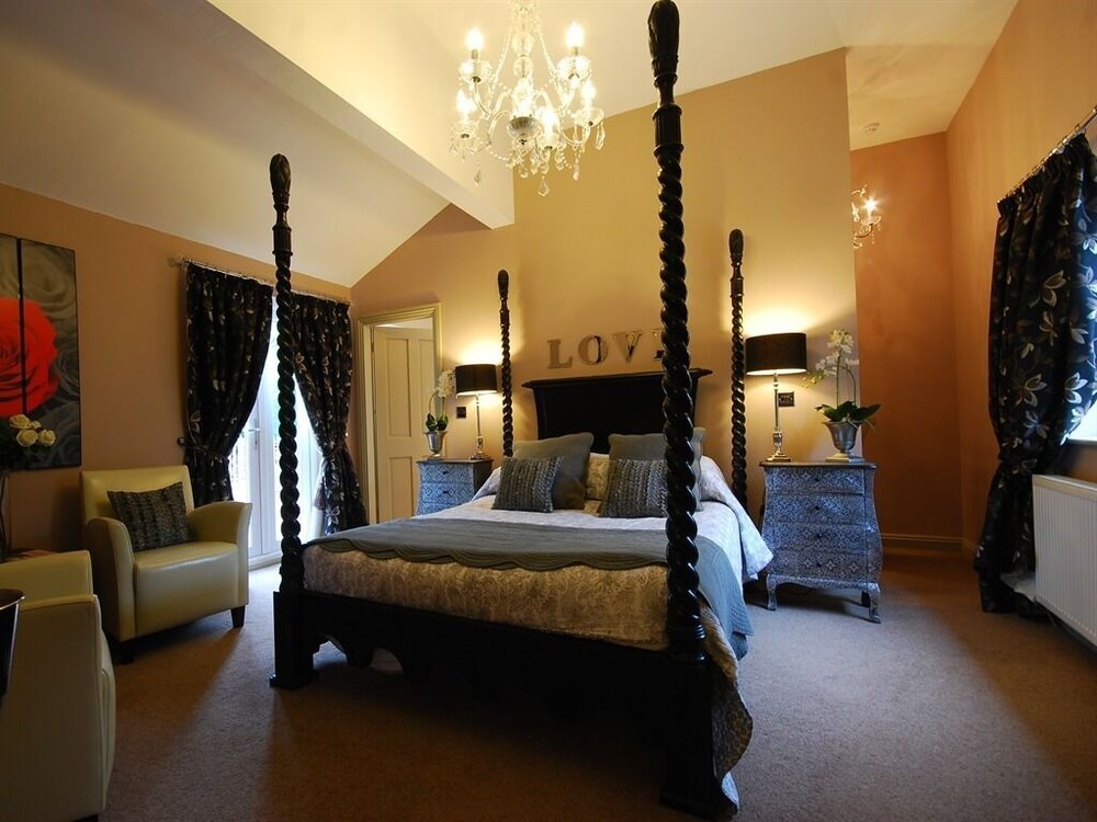 Hilton House — 4-Star Luxury Hotel in Windermere, United Kingdom