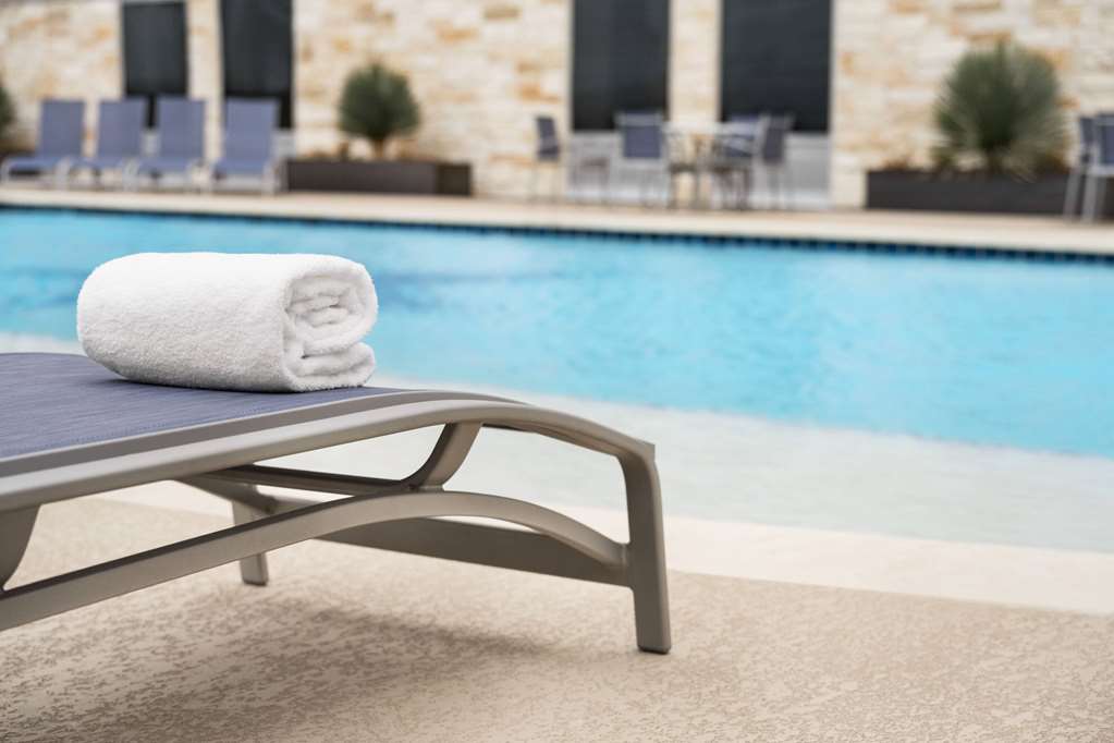 La Quinta Inn & Suites by Wyndham Del Rio - photo 20
