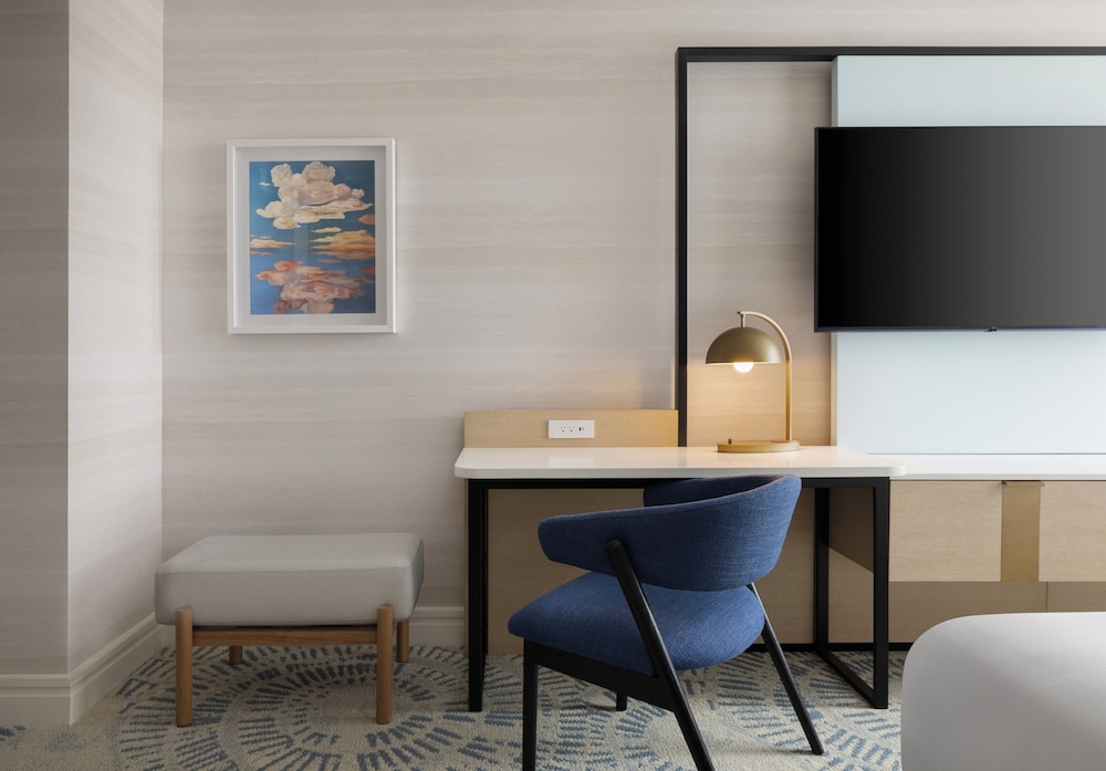 The Highland Dallas Curio Collection by Hilton - photo 13