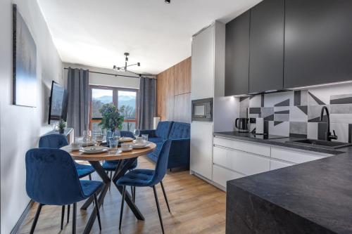 Green Park Resort D5 z dostępem do basenu sauny jacuzzi siłowni in Szklarska Poreba, Poland