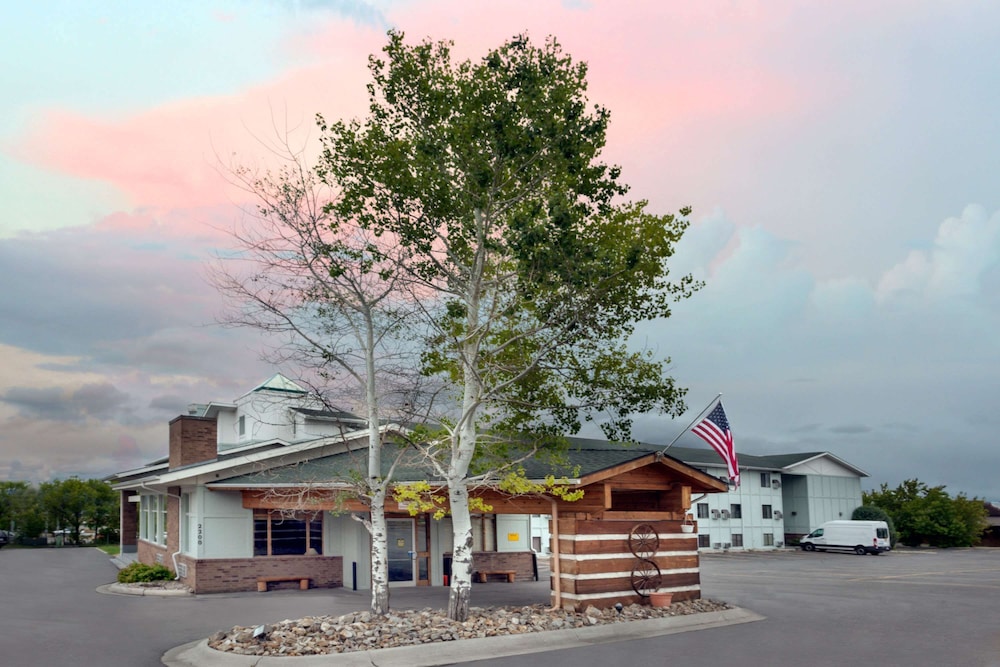 Super 8 by Wyndham Helena - photo 29