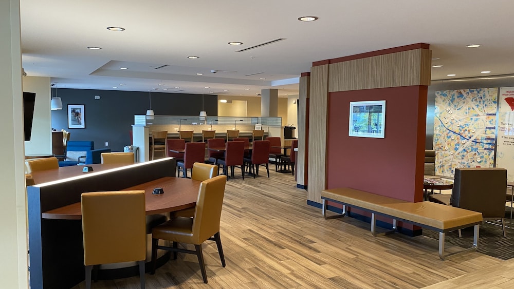 TownePlace Suites Columbia West Lexington - photo 2