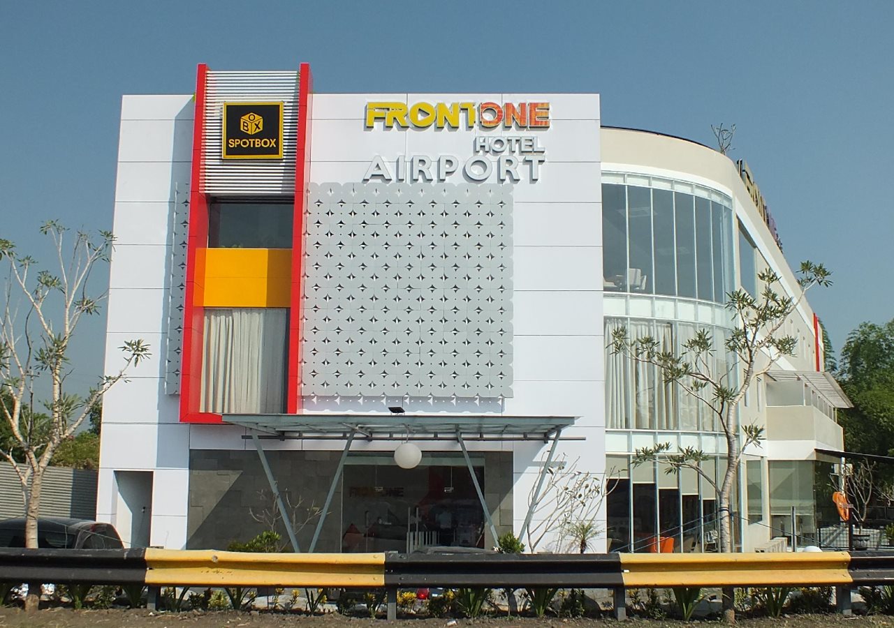 Front One Hotel Airport Solo in Surakarta, Indonesia