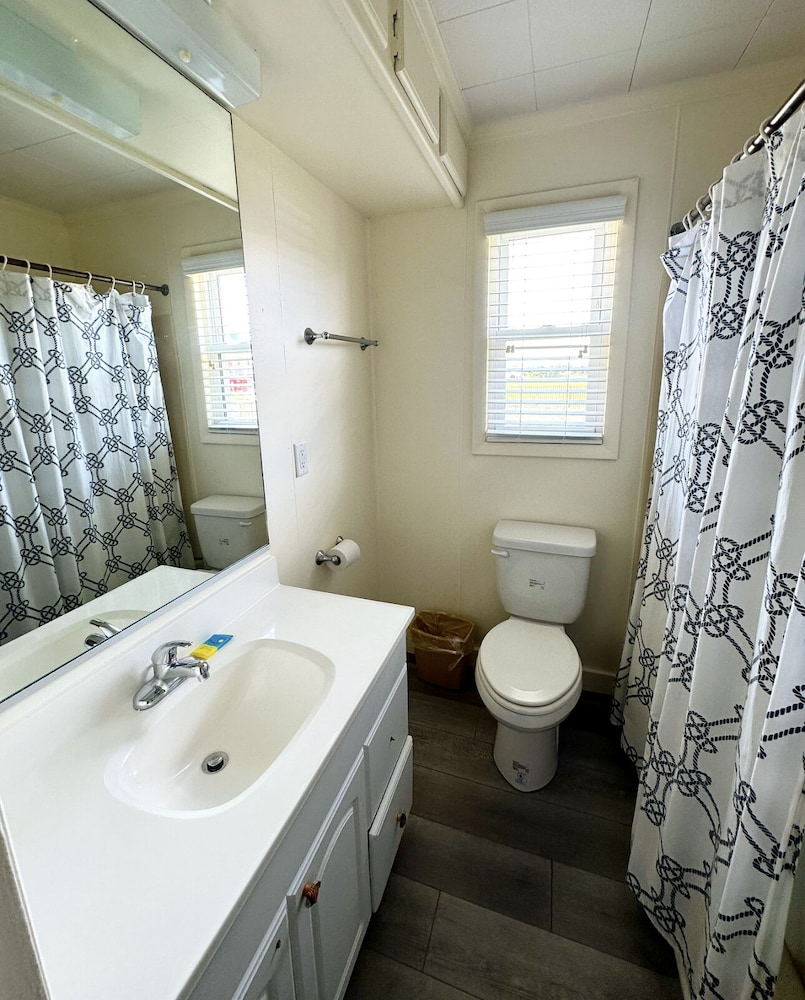 SandSpur Ocean Cottages - photo 94