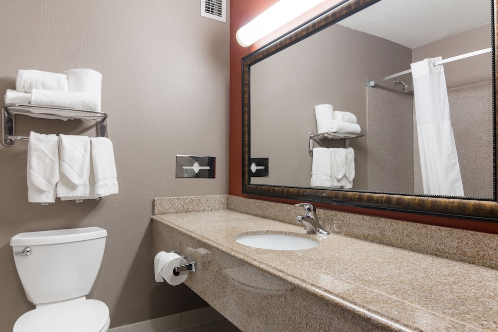 LeBossier Hotel - photo 12