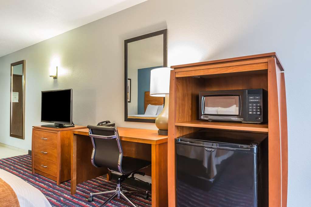 Comfort Inn Alton near I 255 - photo 10