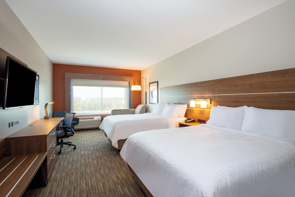 Holiday Inn Express & Suites Beloit by IHG - photo 19