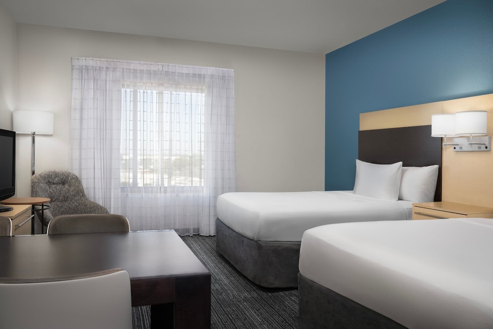 TownePlace Suites Dallas DeSoto - photo 10